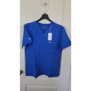 Men's Figs Scrubs Leon Two Pocket Top & Axim 2.0 Cargo Pants